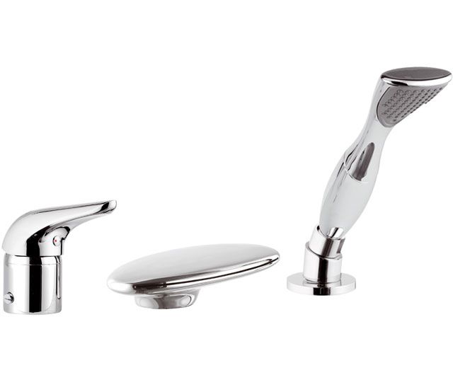 Rubinetteria Bordo Vasca Cascata.Contract Miscelatore Bordo Vasca Con Doccia Estraibile E Bocca Con Getto A Cascata Finitura Cromo Bagno Italiano